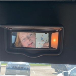 Meet your Posher, Annie